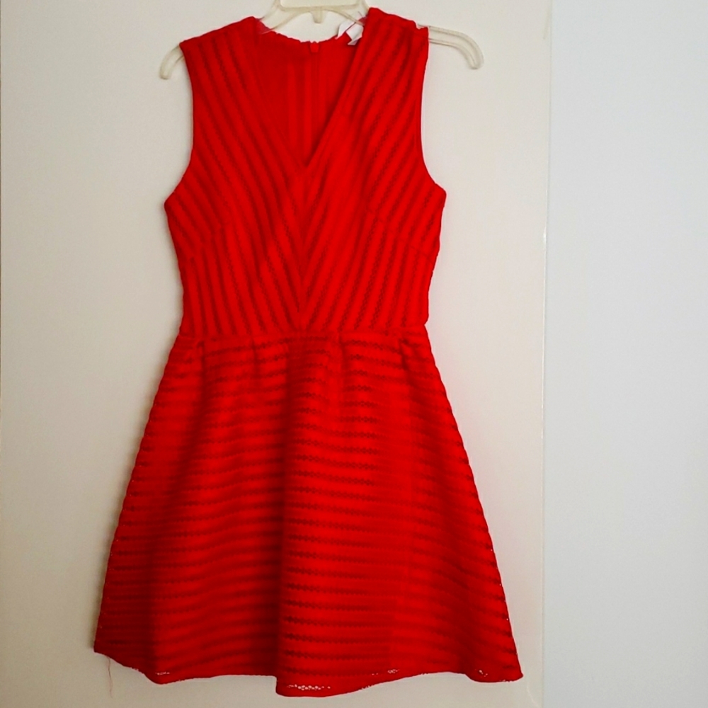 Red guipure fit flare dress S M v neck sleeveless